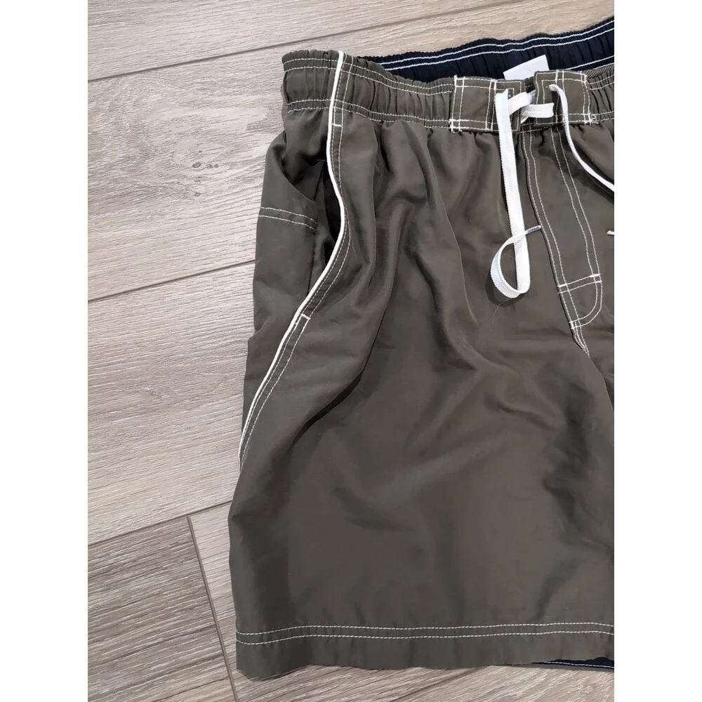 SPEEDO BOARD SHORTS  DARK OLIVE GREEN STRETCH WAIST MESH LINED MENS SIZE L EUC